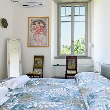 Giovanna Pensionat Solto Collina